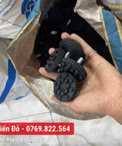 CHÂN TĂNG CHỈNH NHỰA